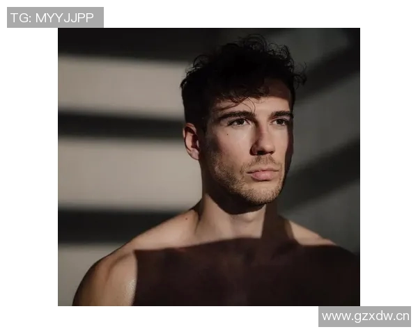 里肯回应格雷茨卡转会传闻称外界纯属无稽之谈并赞多特阵容稳定